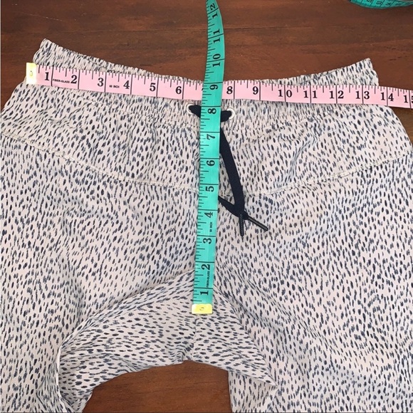 Lululemon Step Lively Crop Dottie Dash Grain - Picture 13 of 14